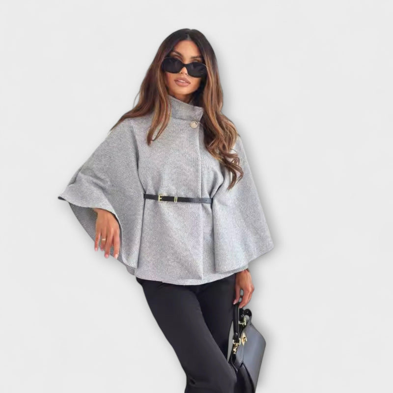 Lea - Elegantní motýlí bunda s páskem