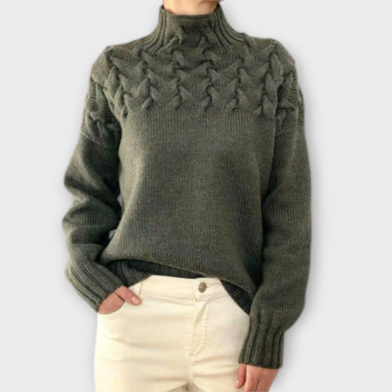 Eva - Dámský svetr s pletenými detaily