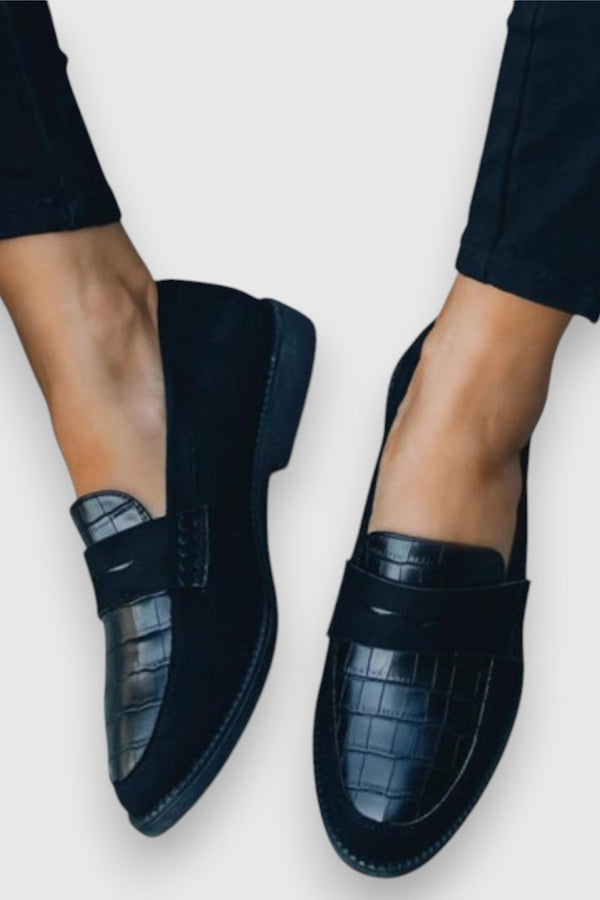 Sara – Classic Loafer