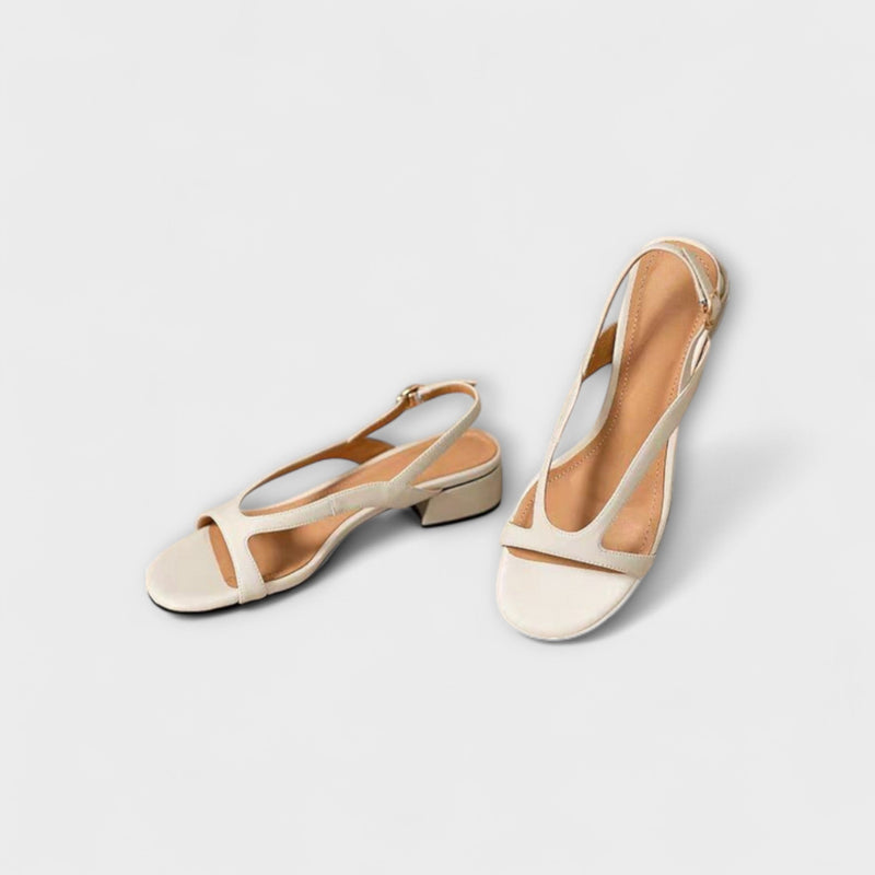 Evelyn - Elegantní Ploché Sandály Minna s Rafinovaným Povrchem