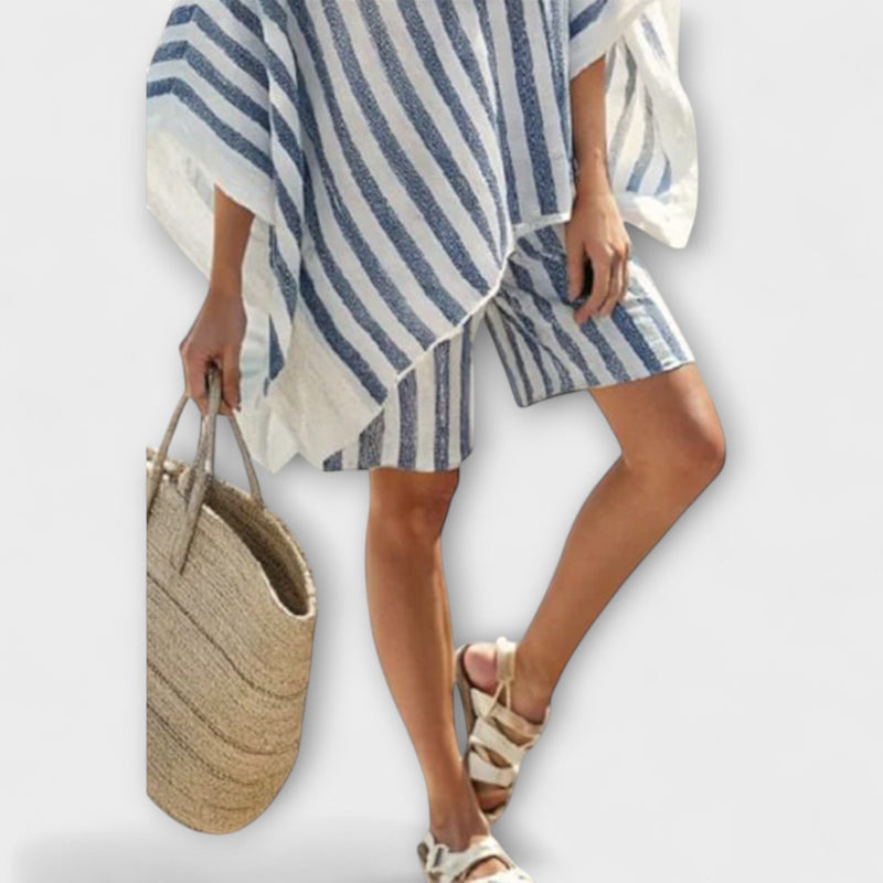 Lily - Oversized Blouse and Chic Shorts Set
