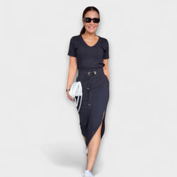Danielle - Elegantní V-krční top s sukní